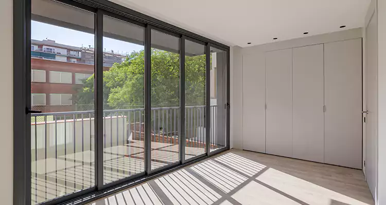 Balcony Sliding Glass Doors in Eustis, FL