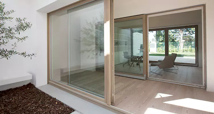 Sliding Screen Door Bottom Track Replacement in Eustis, FL